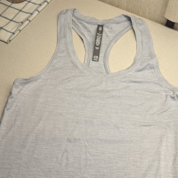 Vuori Tops - Vuori Lux Performance Tank